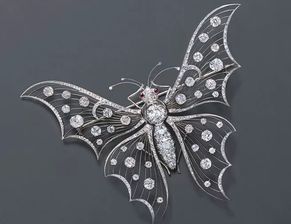 現代珠寶設計中點與線的日用之美